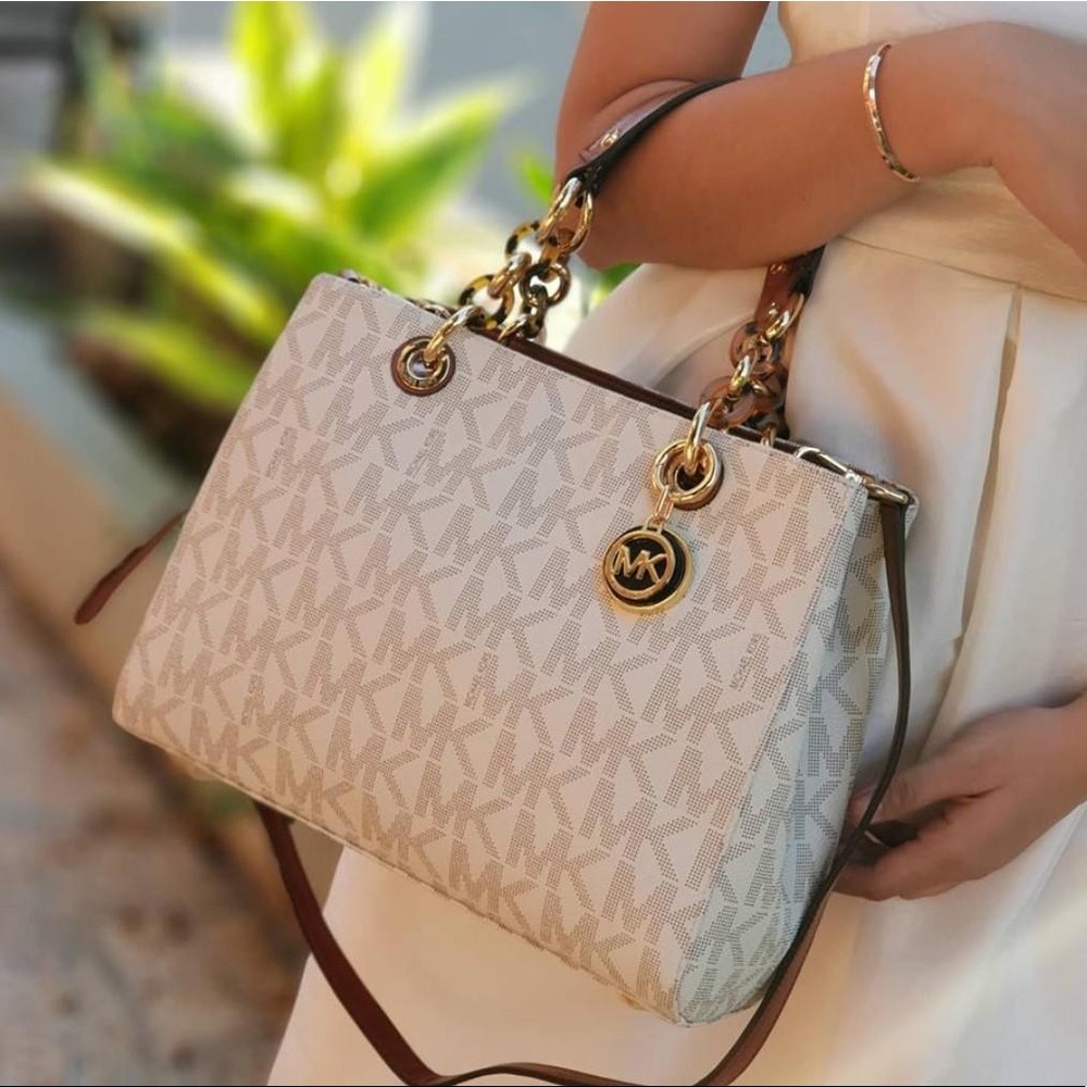 Michael Kors Cynthia Satchel Monogram Vanilla